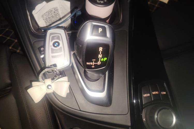 Used BMW 3 Series 2018 318i Gear Lever
