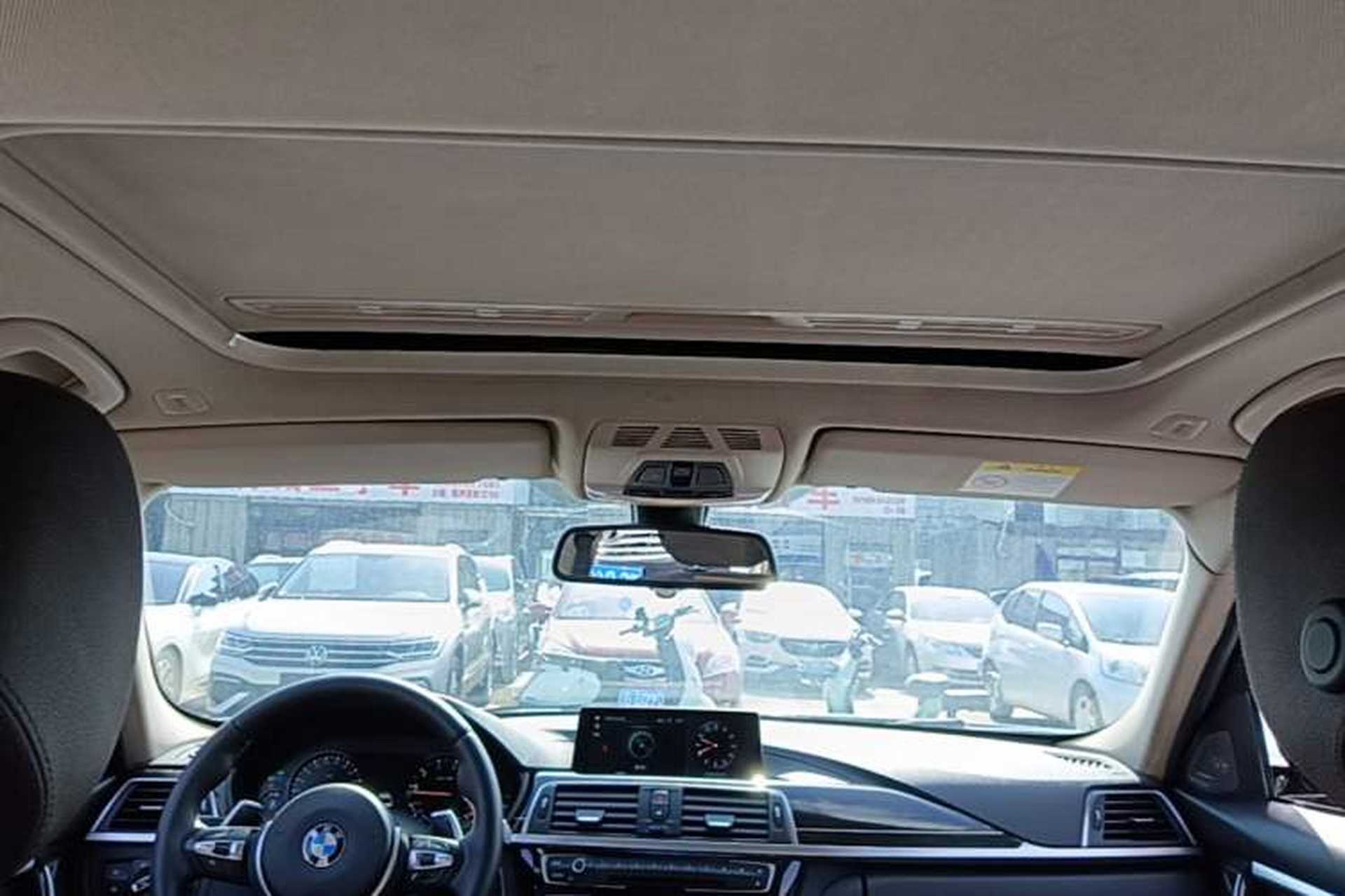 Used BMW 3 Series 2018 320Li M Sport Night Edition Headliner