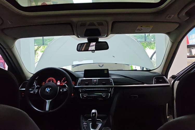 Used BMW 3 Series 2018 320Li M Sport Night Edition Headliner