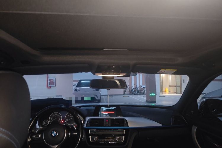 Used BMW 3 Series 2018 320i M Sport Package Headliner