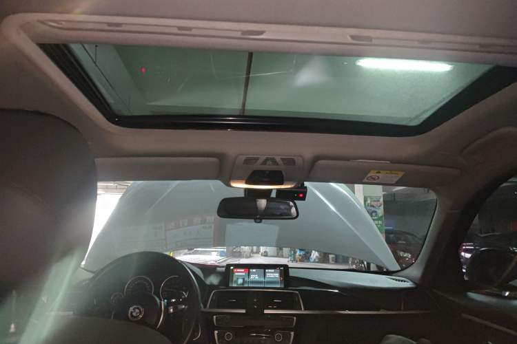 Used BMW 3 Series 2018 320Li Fashion Model Headliner