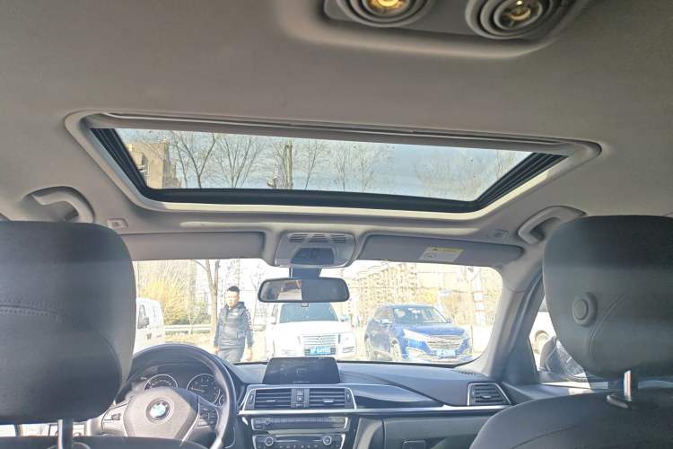 Used BMW 3 Series 2018 318Li Headliner