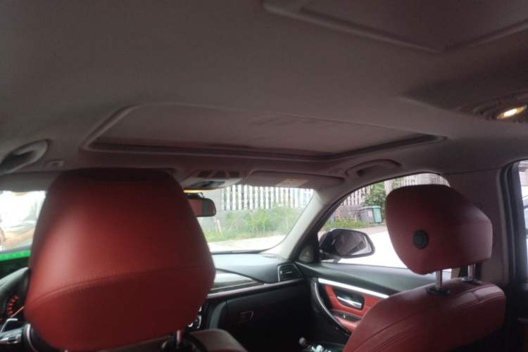 Used BMW 3 Series 2018 330Li M Sport Shadow Edition Headliner