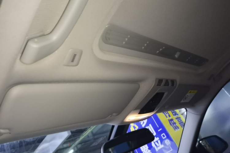 Used BMW 3 Series 2018 320Li xDrive Fashion Model Headliner