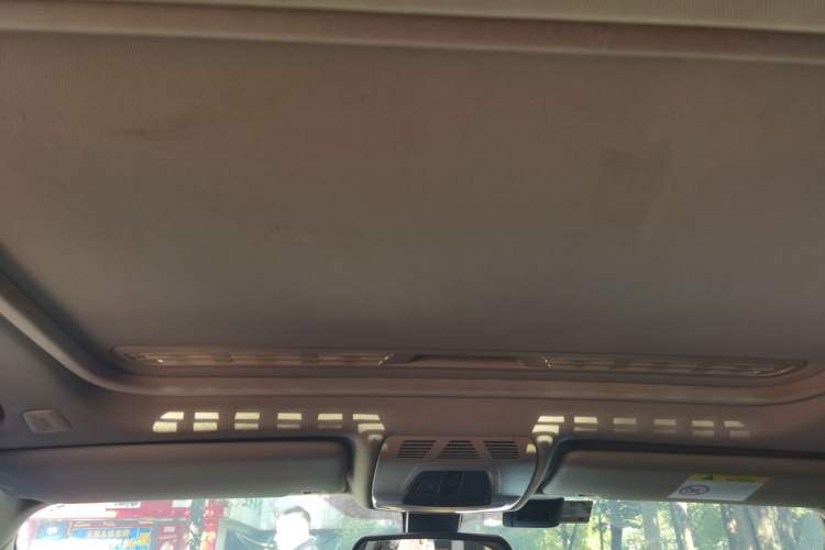 Used BMW 3 Series 2018 318i Headliner