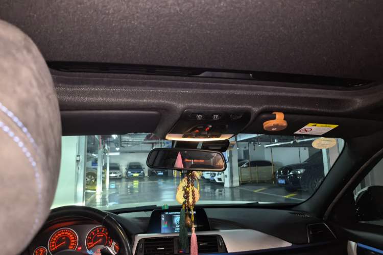 Used BMW 3 Series 2018 320i M Sport Package Headliner