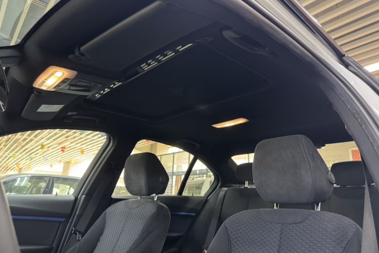 Used BMW 3 Series 2018 320i M Sport Package Headliner