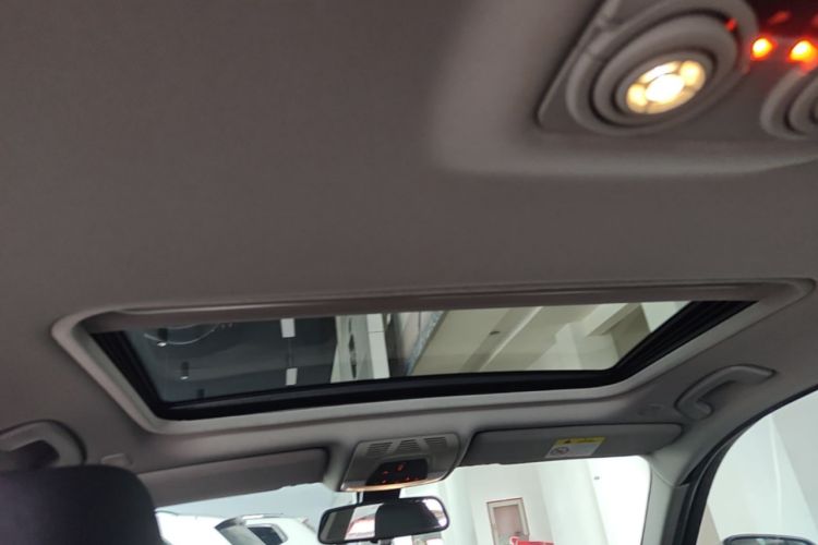 Used BMW 3 Series 2018 320Li Fashion Model Headliner