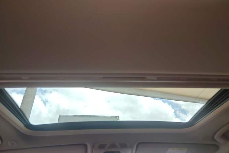 Used BMW 3 Series 2018 320Li Fashion Model Headliner