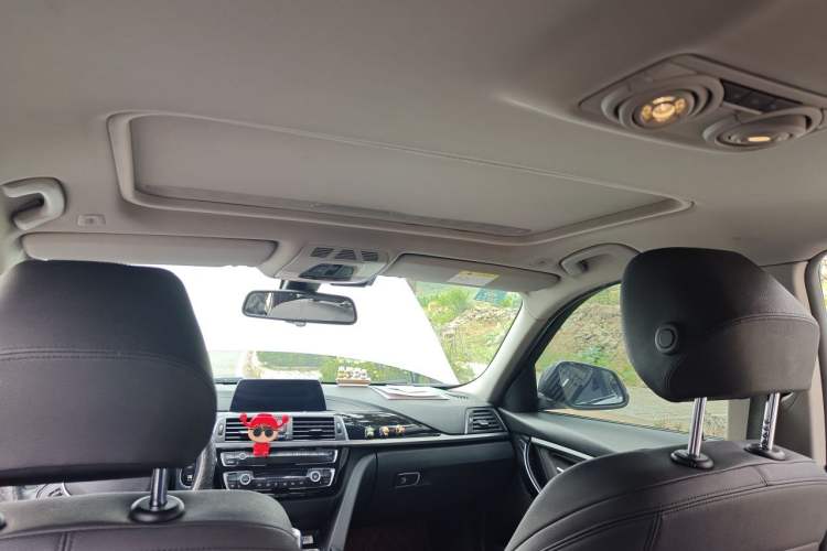 Used BMW 3 Series 2018 320Li Fashion Model Headliner