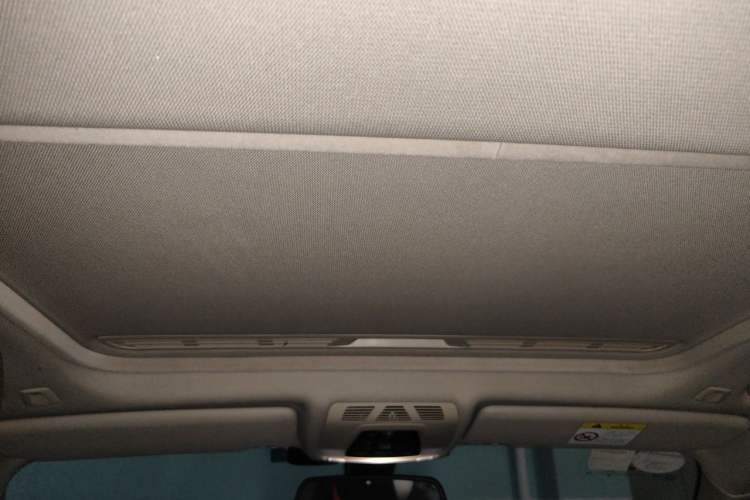 Used BMW 3 Series 2018 320Li Fashion Model Headliner