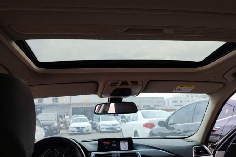 Used BMW 3 Series 2018 320Li Fashion Model Headliner
