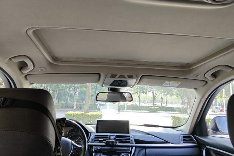 Used BMW 3 Series 2018 320Li Fashion Model Headliner