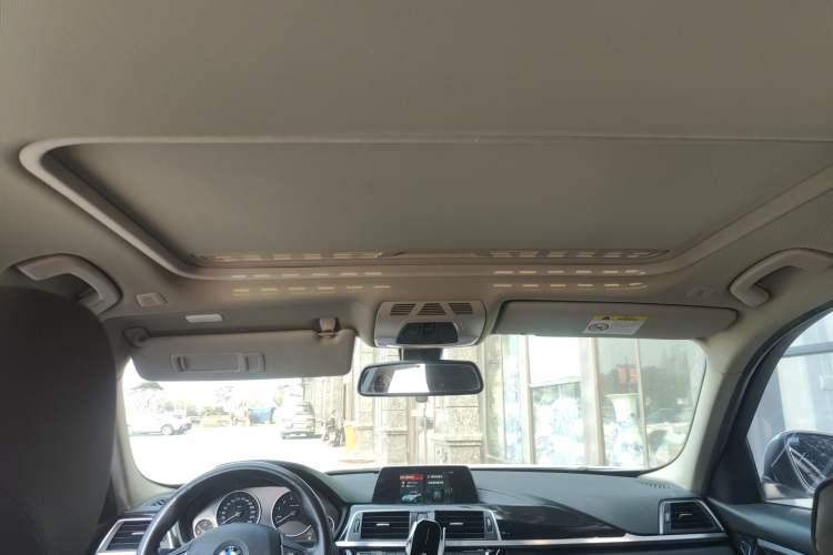 Used BMW 3 Series 2018 320Li Fashion Model Headliner