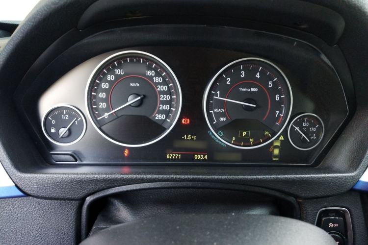 Used BMW 3 Series 2018 320i M Sport Package Instrument Cluster