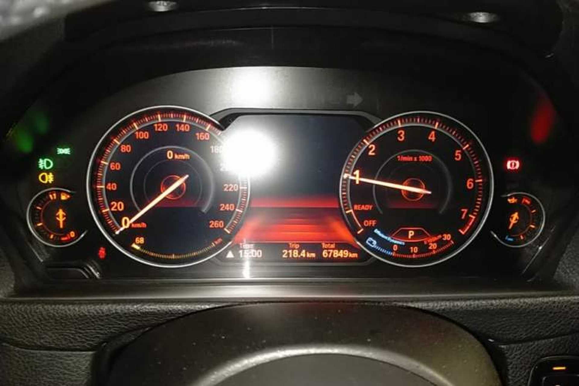 Used BMW 3 Series 2018 320i M Sport Night Edition Instrument Cluster