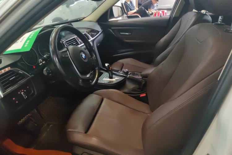 Used BMW 3 Series 2018 320Li Fashion Model Interior 1