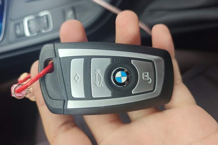 Used BMW 3 Series 2018 320Li Leading Model M Sport Package Interior 1
