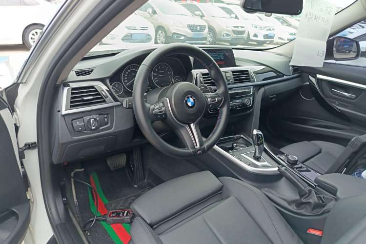 Used BMW 3 Series 2018 320Li Fashion Model Interior 2