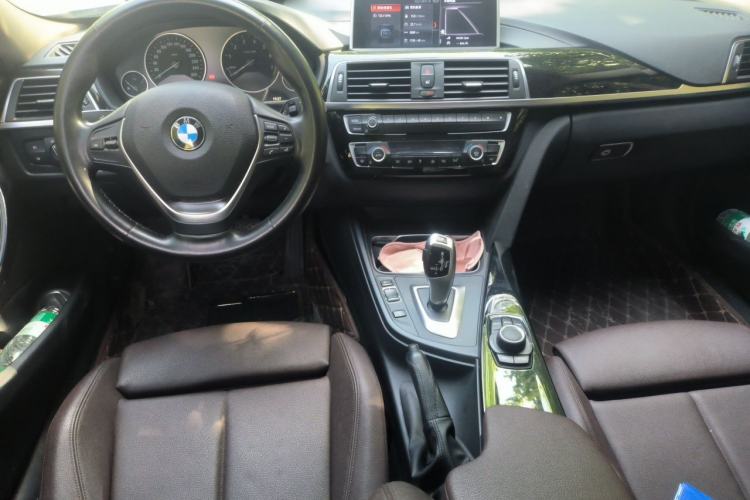 Used BMW 3 Series 2018 320Li Fashion Model Interior 2
