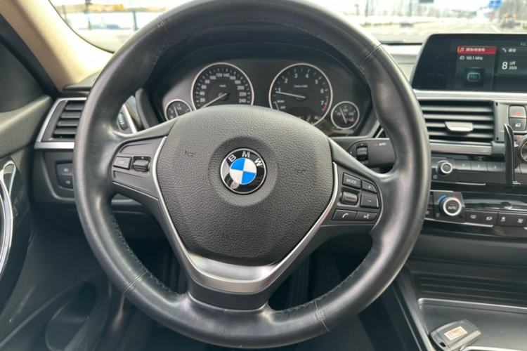 Used BMW 3 Series 2018 320Li Fashion Model Interior 3