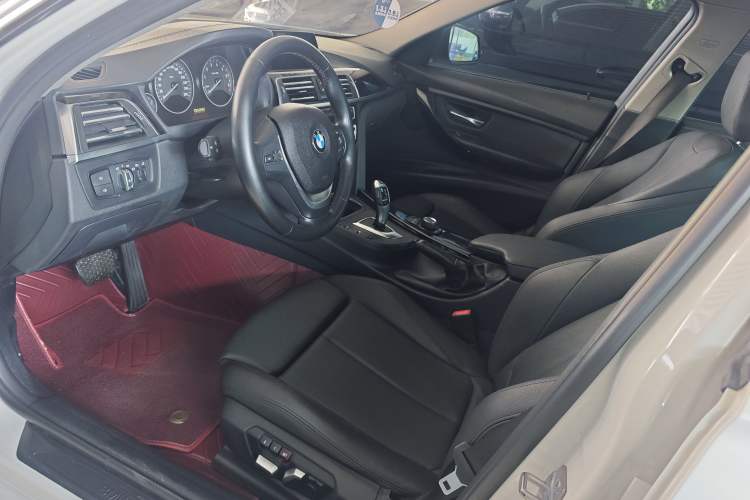 Used BMW 3 Series 2018 320Li Fashion Model Interior 3