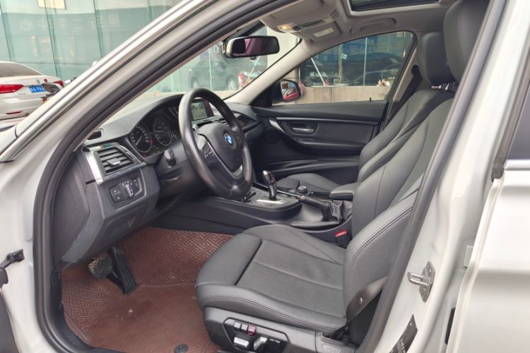 Used BMW 3 Series 2018 320Li Fashion Model Interior 3