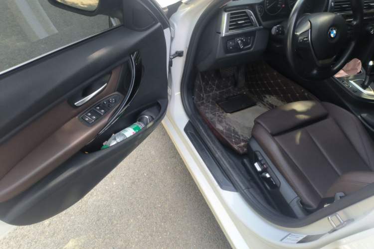 Used BMW 3 Series 2018 320Li Fashion Model Interior 3