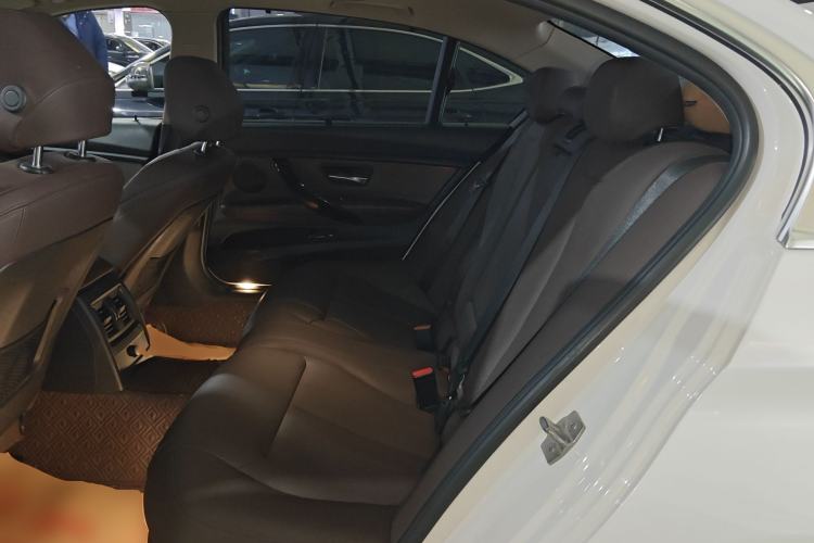 Used BMW 3 Series 2018 320Li Fashion Model Interior 4