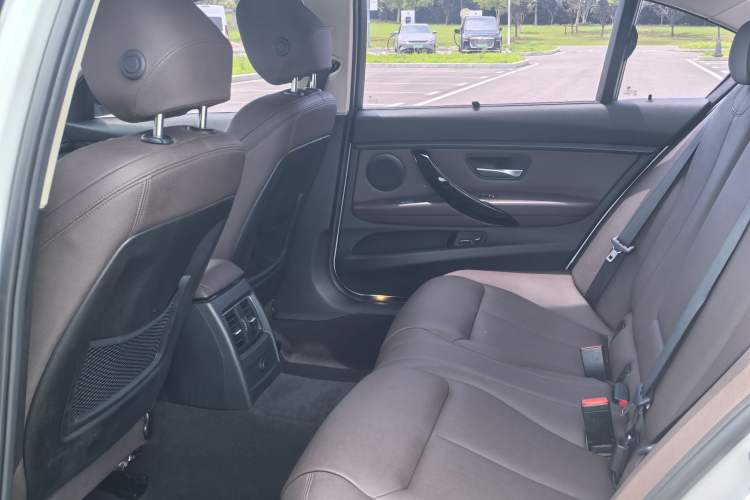 Used BMW 3 Series 2018 320Li Fashion Model Interior 6