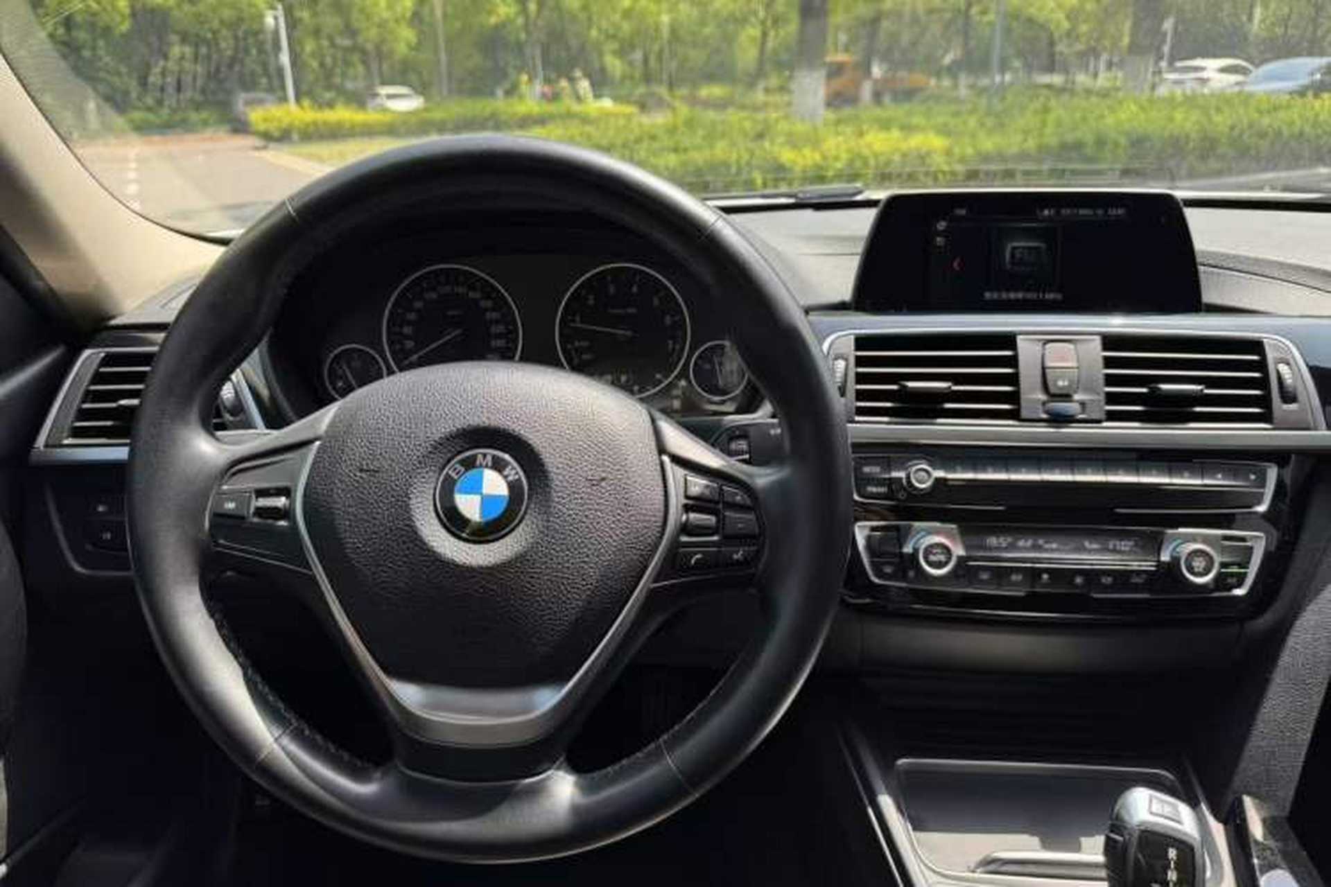 Used BMW 3 Series 2018 320Li Fashion Model Interior 6