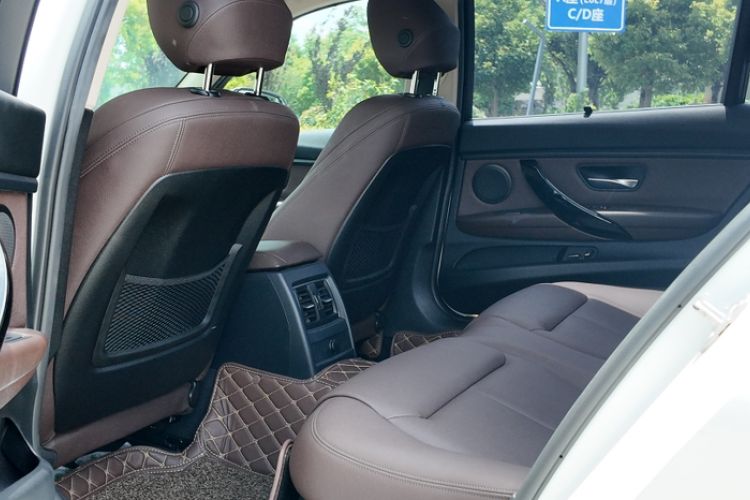 Used BMW 3 Series 2018 320Li Leading Model M Sport Package Interior 7