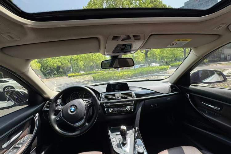Used BMW 3 Series 2018 320Li Fashion Model Interior 7