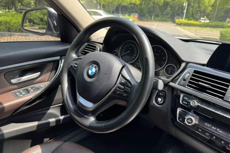 Used BMW 3 Series 2018 320Li Fashion Model Interior 8