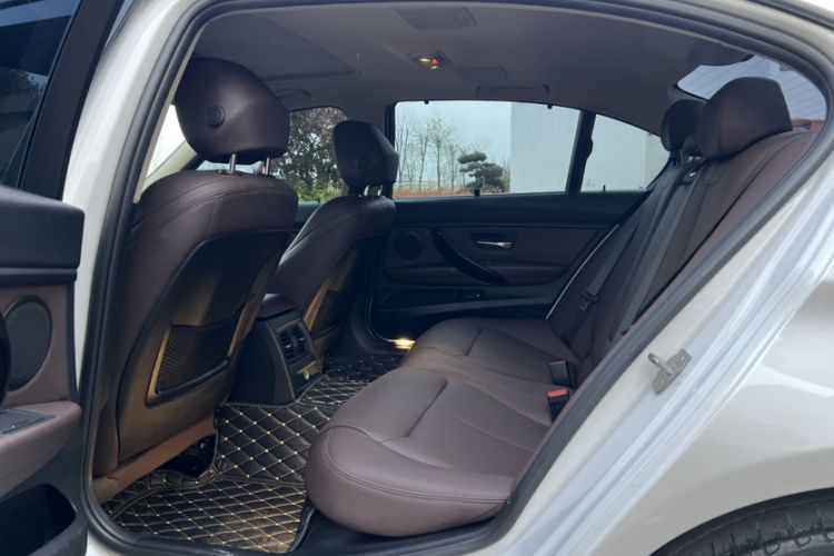 Used BMW 3 Series 2018 320Li Fashion Model Interior 9