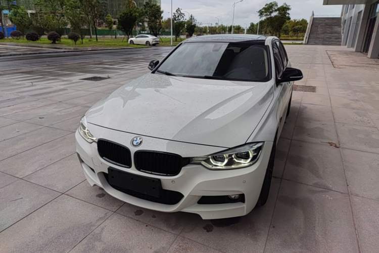 Used BMW 3 Series 2018 320Li Leading Model M Sport Package Guazi used car, China used car export, Used car for sale, Used  cars, Cheapest cars for sale