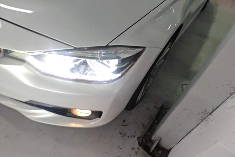 Used BMW 3 Series 2018 320Li Fashion Model Left Front Headlight