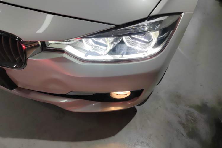 Used BMW 3 Series 2018 320Li Fashion Model Left Front Headlight
