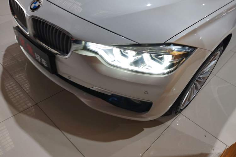 Used BMW 3 Series 2018 320Li Fashion Model Left Front Headlight