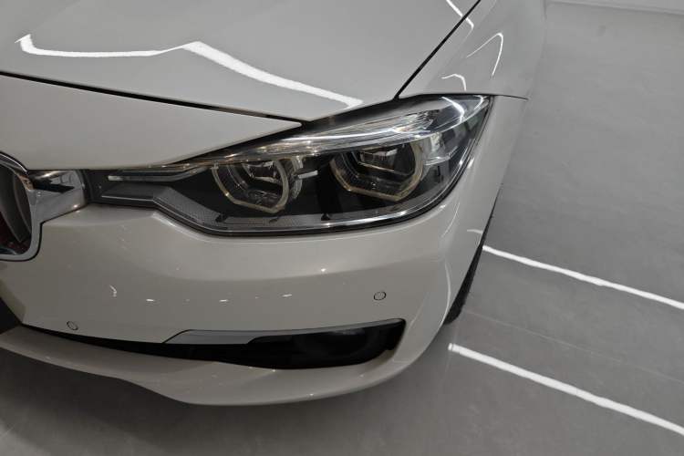 Used BMW 3 Series 2018 320Li Fashion Model Left Front Headlight