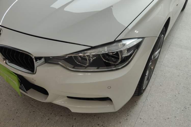 Used BMW 3 Series 2018 320i M Sport Package Left Front Headlight