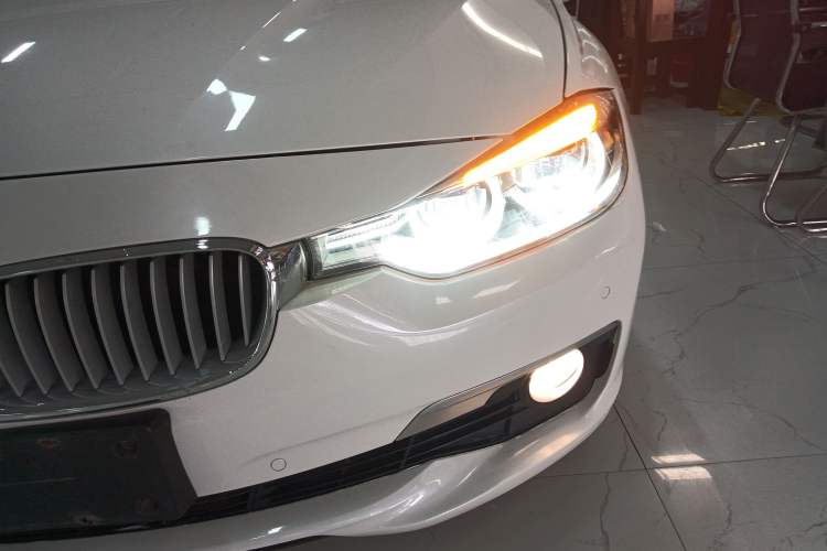 Used BMW 3 Series 2018 320Li Fashion Model Left Front Headlight