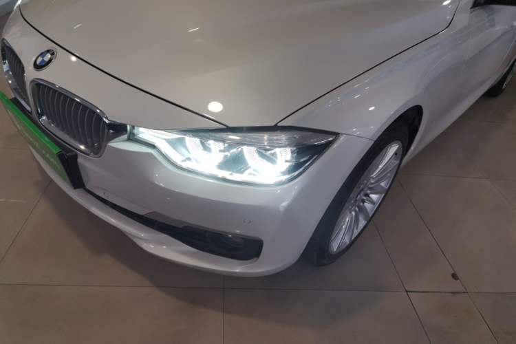 Used BMW 3 Series 2018 320Li Fashion Model Left Front Headlight