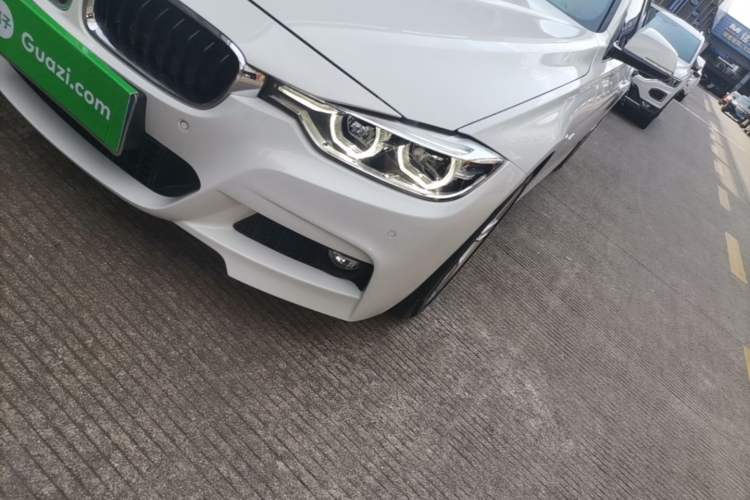 Used BMW 3 Series 2018 320i M Sport Package Left Front Headlight