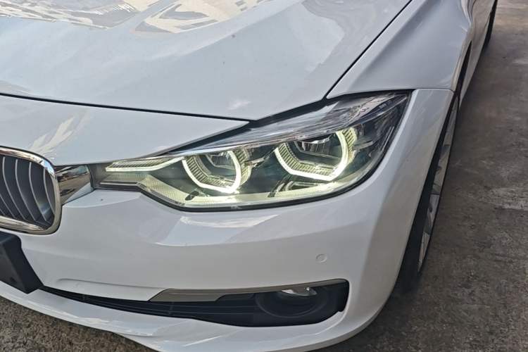 Used BMW 3 Series 2018 320Li Fashion Model Left Front Headlight
