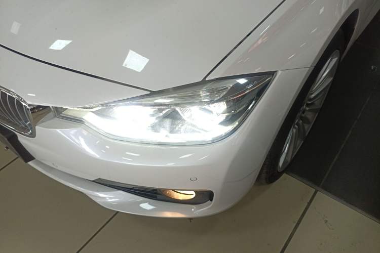 Used BMW 3 Series 2018 320Li xDrive Fashion Model Left Front Headlight