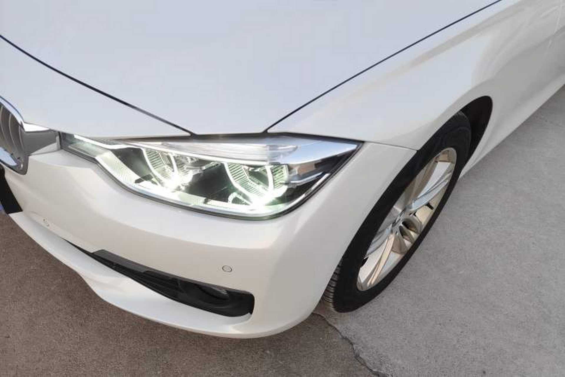 Used BMW 3 Series 2018 318Li Left Front Headlight