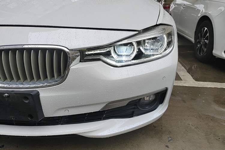 Used BMW 3 Series 2018 320Li Fashion Model Left Front Headlight