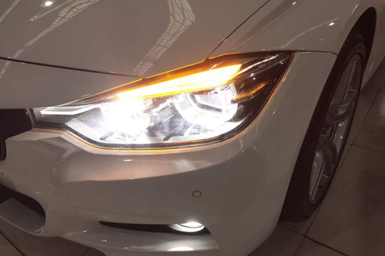 Used BMW 3 Series 2018 320Li Leading Model M Sport Package Left Front Headlight