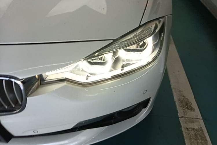 Used BMW 3 Series 2018 320Li Fashion Model Left Front Headlight